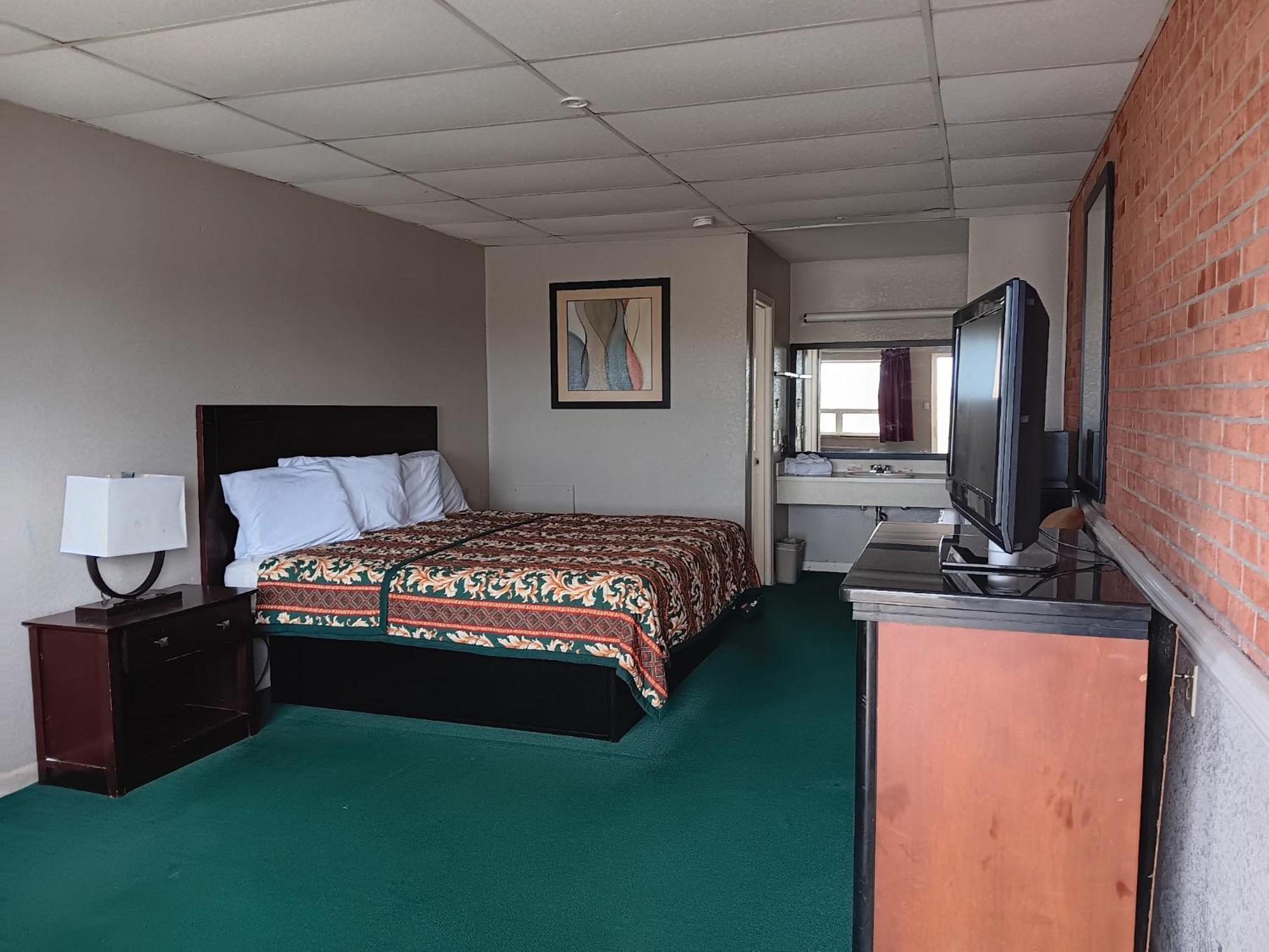 Oyo Sheldon'S Motel And Restaurant キーズビル  エクステリア 写真